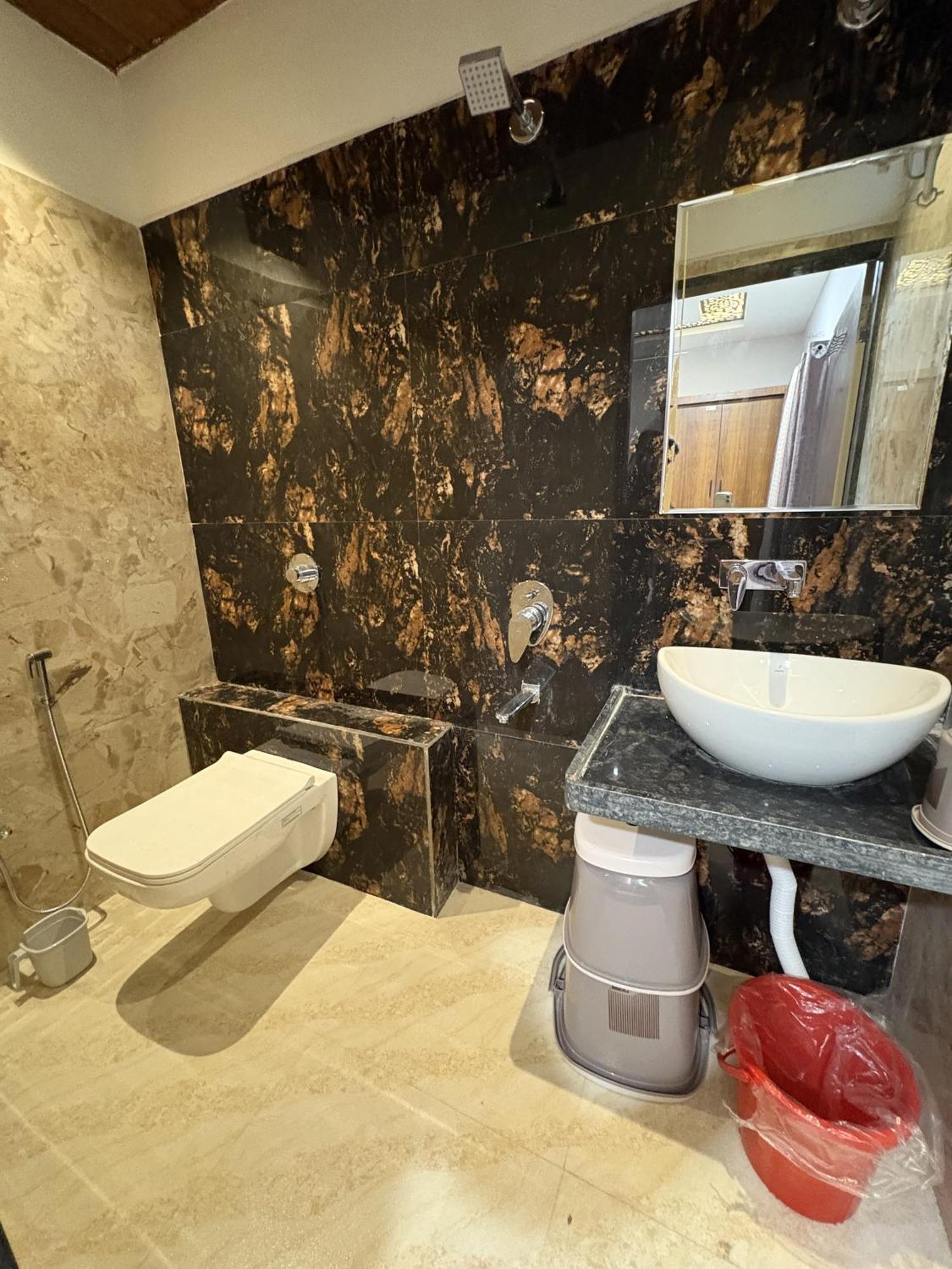 Shree Trilokeshwar Guest House 乌贾因 外观 照片